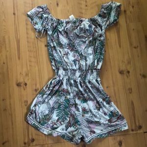 Off the shoulder Romper